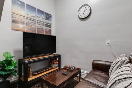 G2 Central Location Museums Free Parking Richmond Exterior foto